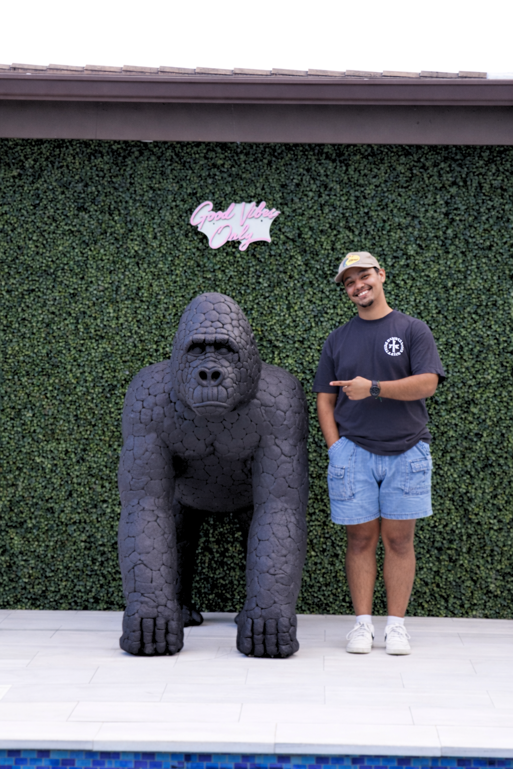 5FT Gorilla — TerraStone™